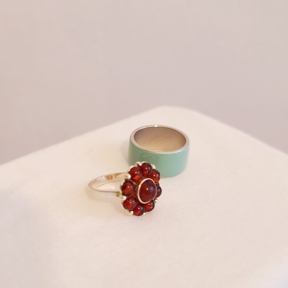 Flower Sterling Silver and Turquoise Band Ring - Picture 3 of 5